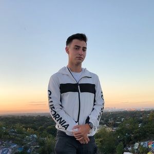 Meet your Posher, Nick